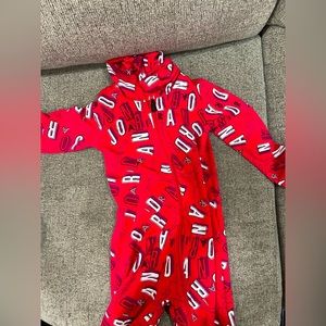 Jordan hooded onesie 2T